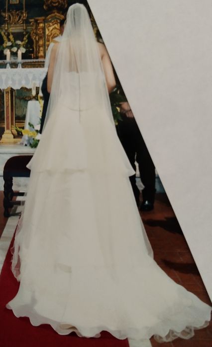 Vestido de Noiva + Mantilha