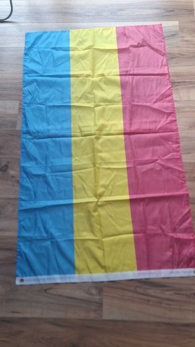 Flaga tęczowa - 150cm x 90cm.