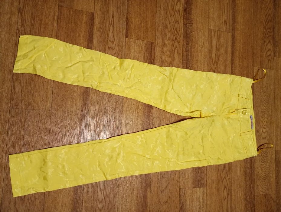 Детские жаккардовые брючки.