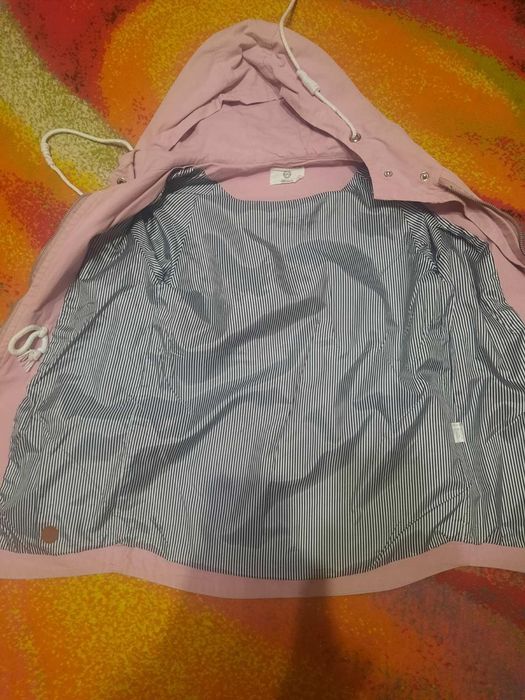 Ветровка для девочки