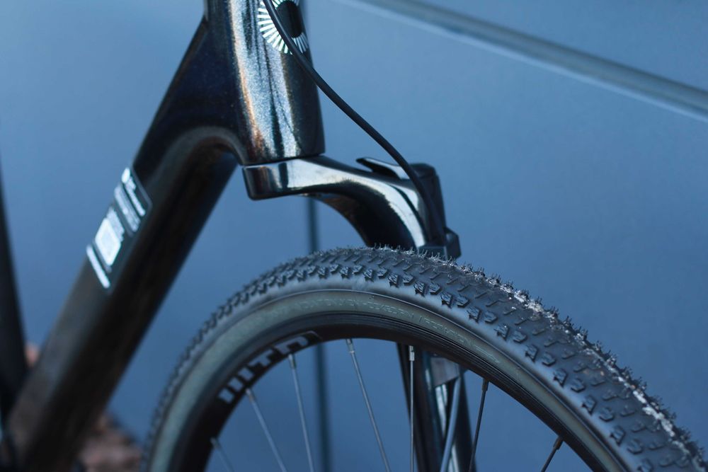 Cannondale Topstone Carbon Lefty гравийный велосипед циклокрос