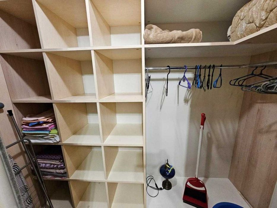 Спальня + кухня-студия, Драгоманова, 2, м. Позняки.