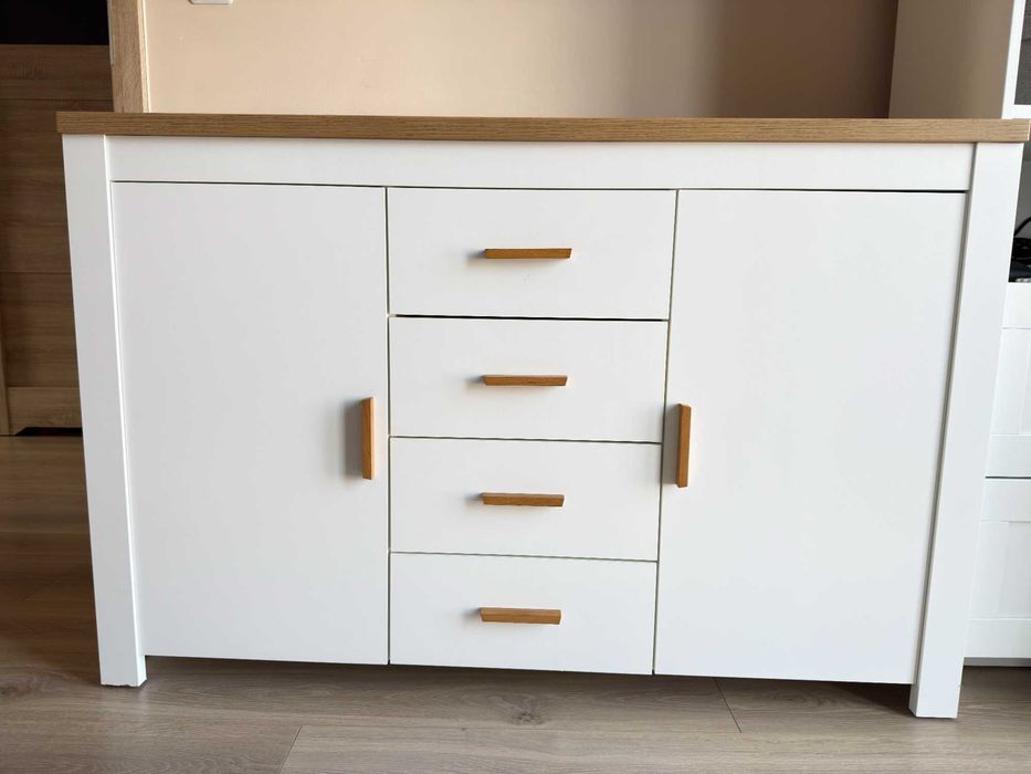 Komplet mebli do sypialni - łóżko 160×200 + 2 szafki + komoda