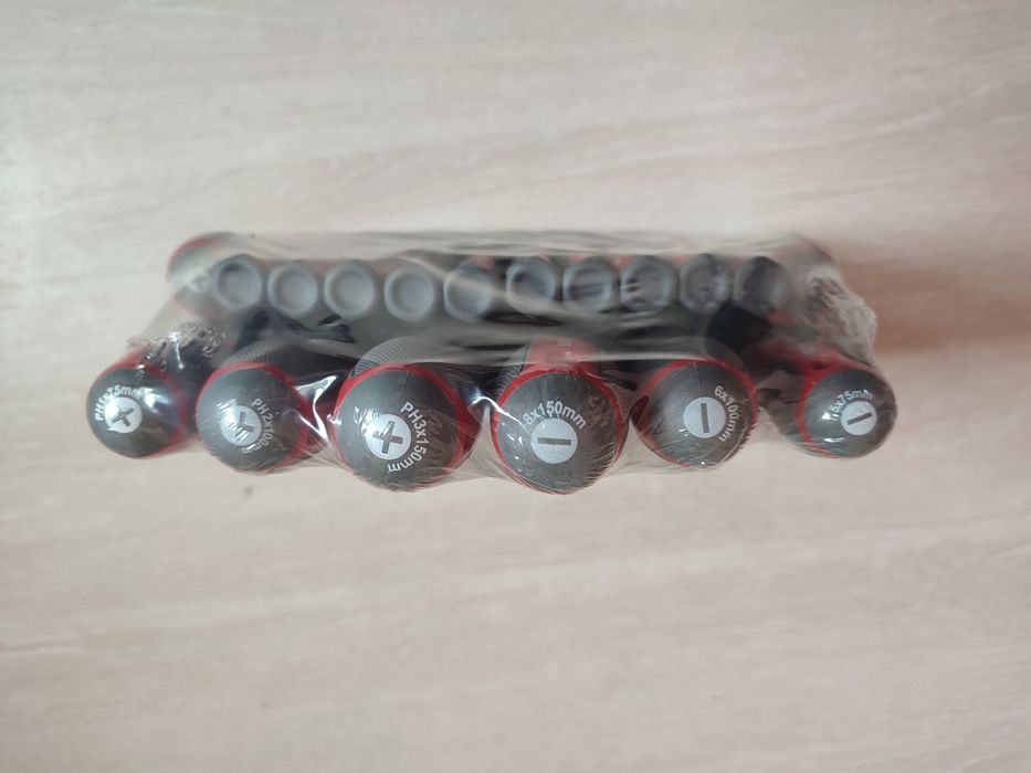 Отвертки набор отверток 18 ед INTERTOOL VT-3350