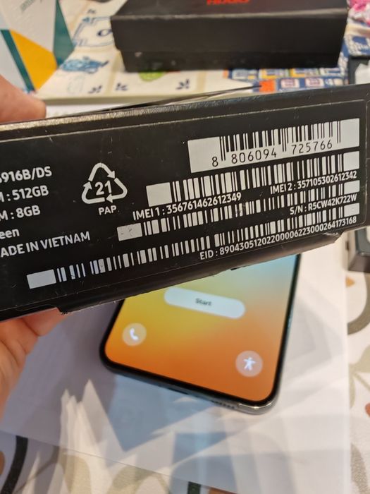 Samsung s23+ 8/512