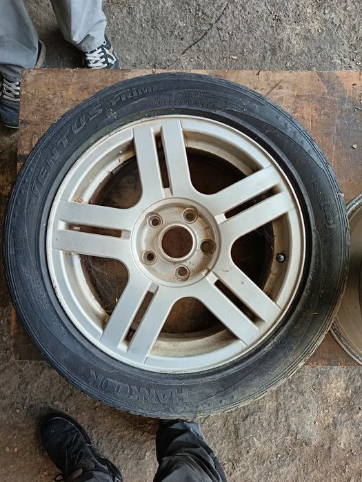 Jantes originais golf 4 em bom estado, 5x112 R16