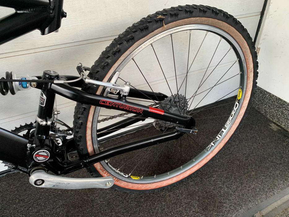 Rower Centurion NO POGO Trail Full Shimano XT Mavic Cross Link