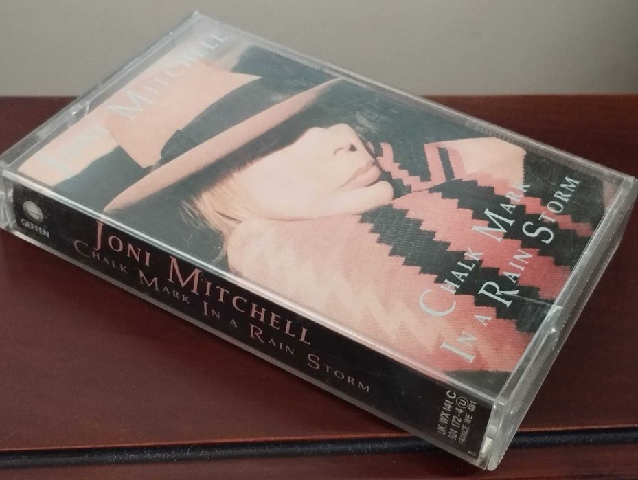 Joni Mitchell "Chalk Mark In A Rain Storm" Cassete Audio