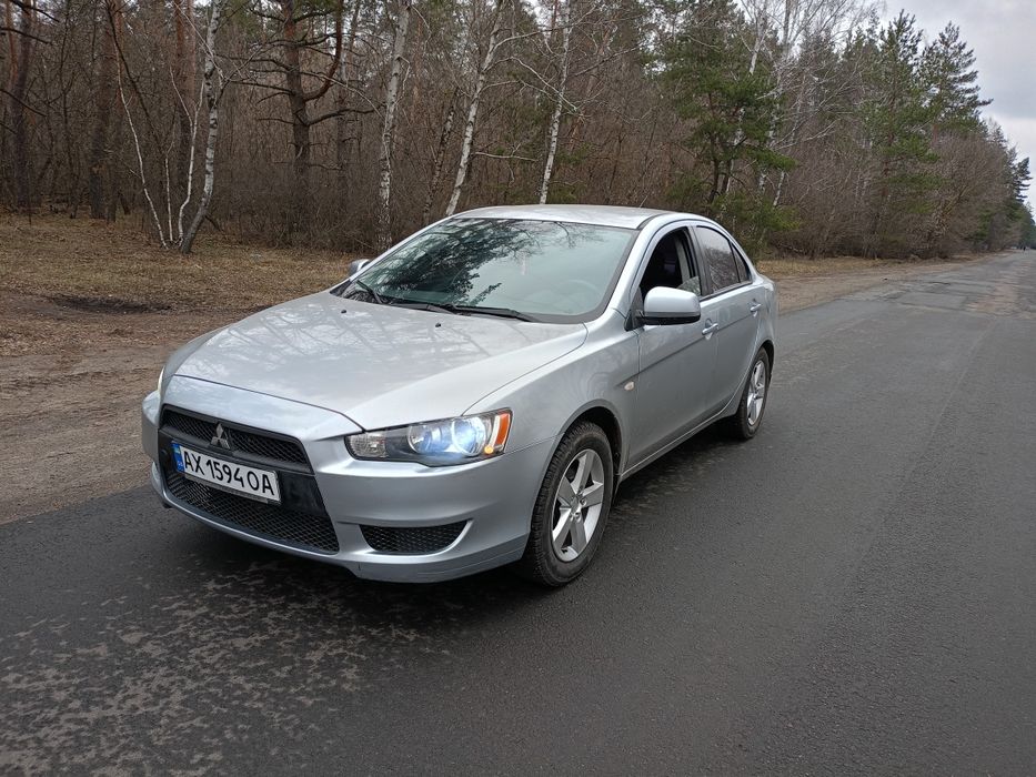 Продам Міцубісі Ланцер10