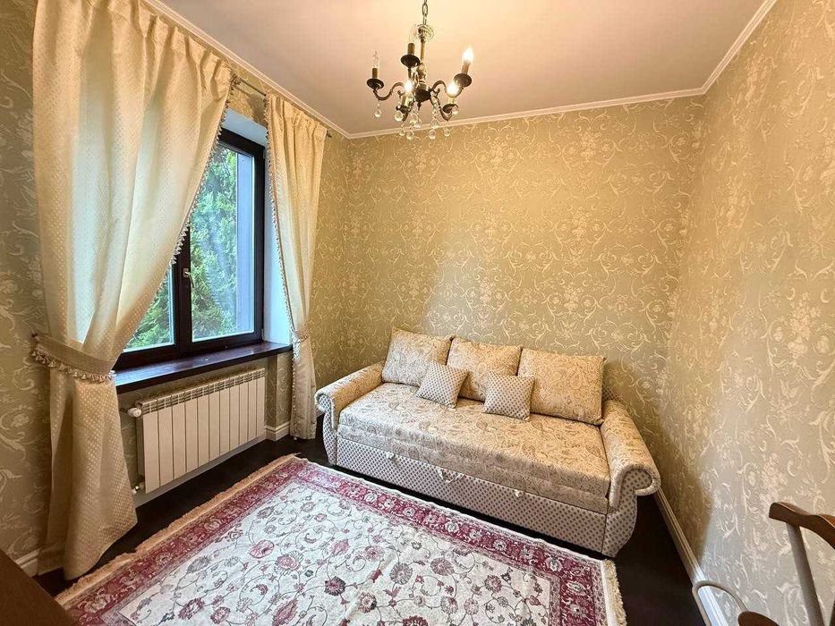 Оренда будинку 250м2, 12 соток, с. Бобриця!