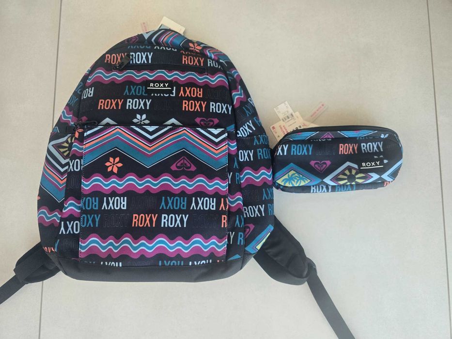 Nowy plecak z piornikiem Roxy