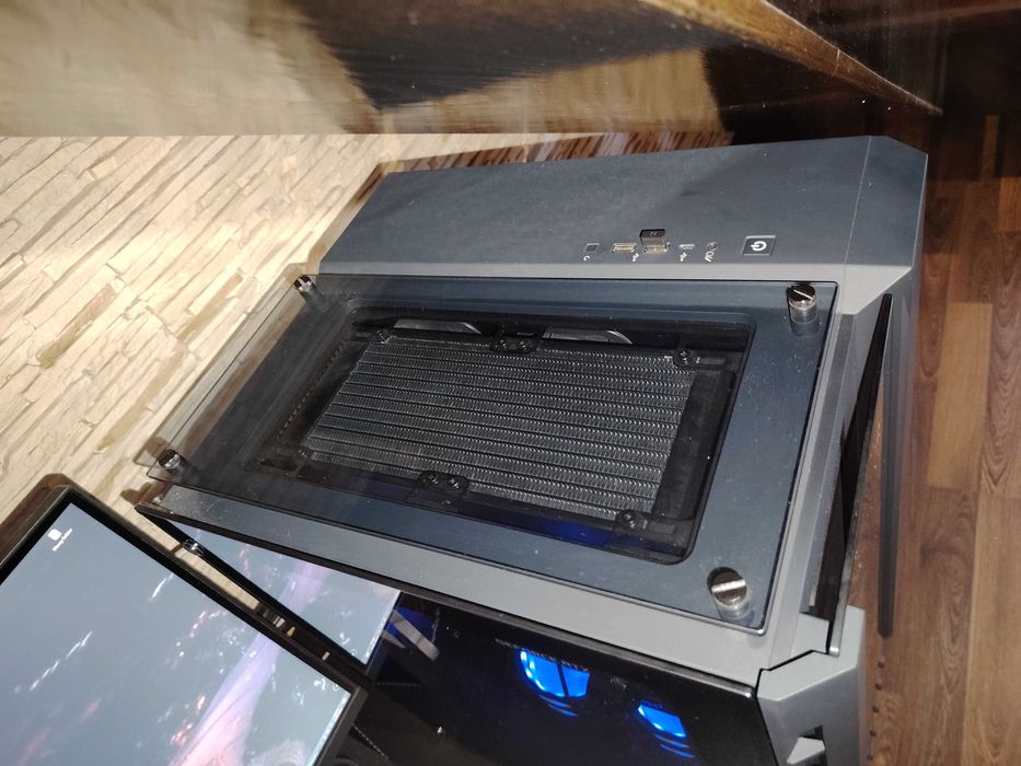 Komputer Gamingowy Crystal Series 680X