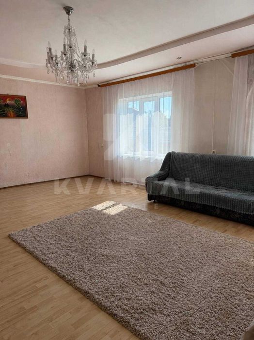 Продаж будинок з ремонтом