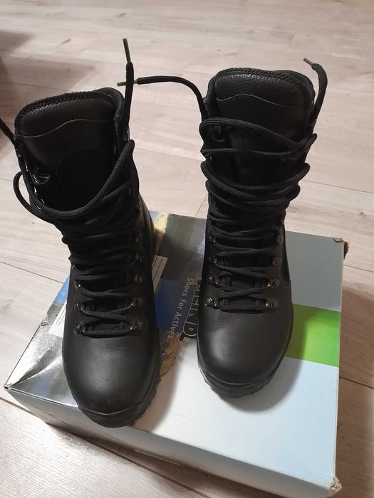 Meindl Kampfstiefel Gore-Tex  roz. 41.5