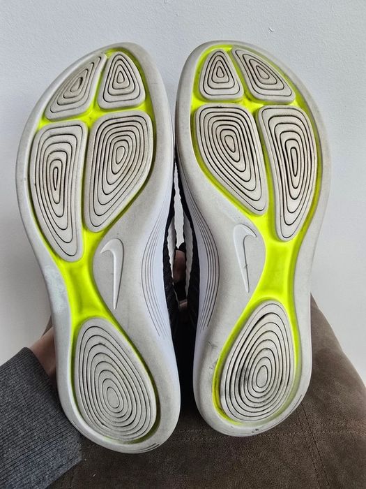 Buty Nike Lunarepic Flyknit rozm. 43 sportowe