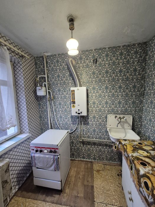 Здам кімнату в квартирі без хазяйки на Юності