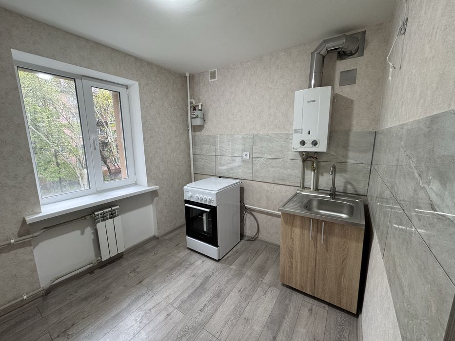 Продам 3-кімнатну квартиру