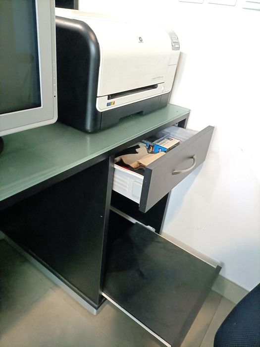 Balcão recepção com luz