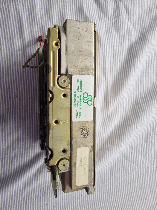 HDD Seagate ST-138 (MFM, funcional)