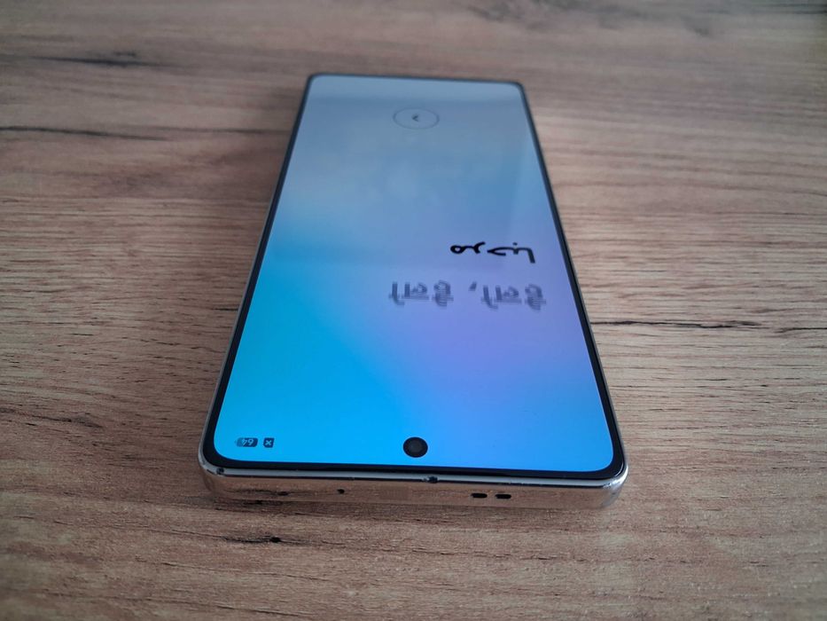 Infinix Note 40 8/256 GB mało używany bardzo dobry stan