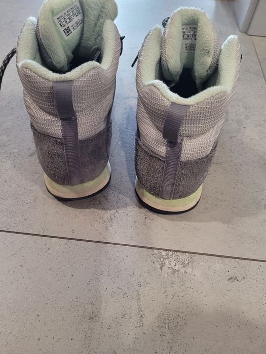 Buty Adidas Climawarm Snowpitch  r. 36 i 2/3