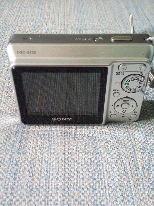 Máquina fotográfica Sony a pilhas