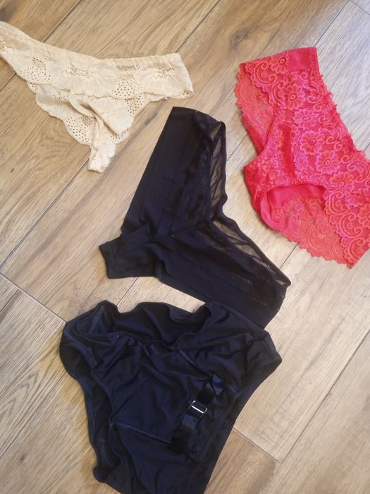 4sztuki majtek damskich