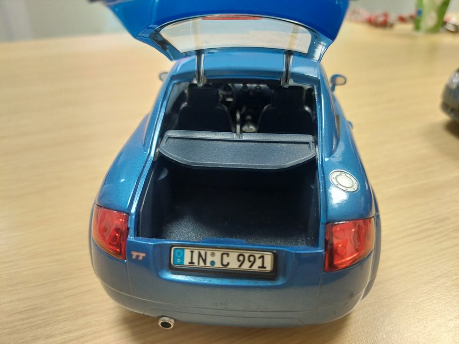 Vendo Miniaturas Audi TT  Coupe e Cabrio