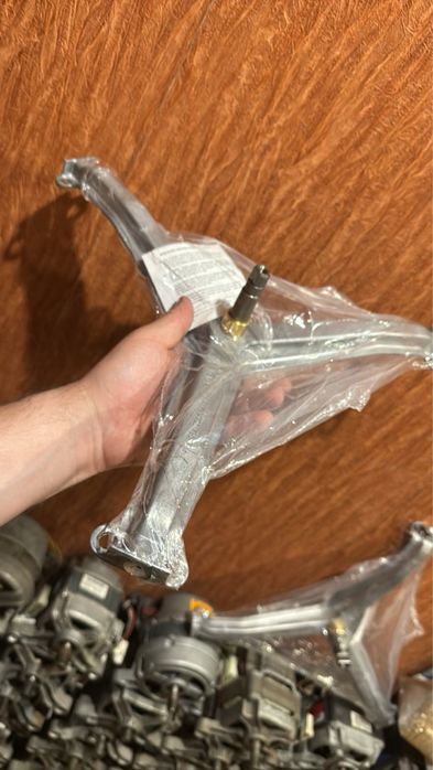 Крестовина Индезит/Аристон 202/203