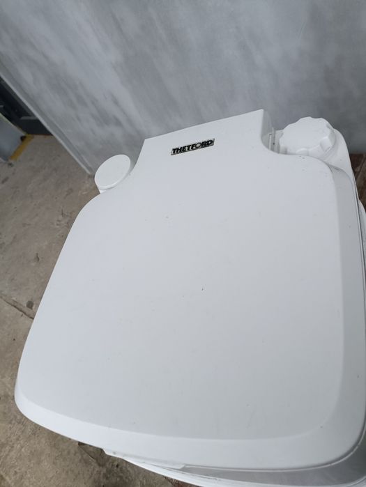 Біо туалет кімнатний