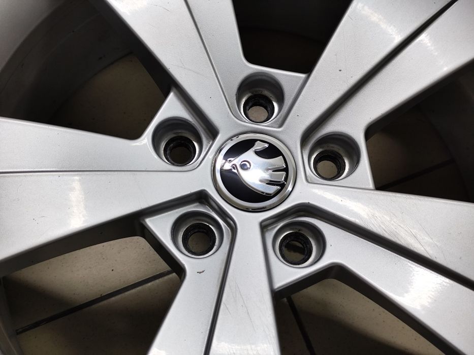 Диски R-17 5*112 6,5j et41 цо57,1 "Skoda" (VW, Audi, Seat)
