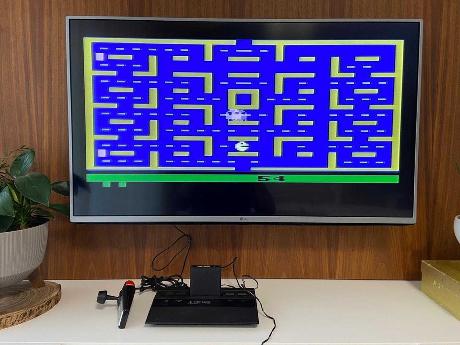 Consola Atari 2600 Junior - versão Irlandesa