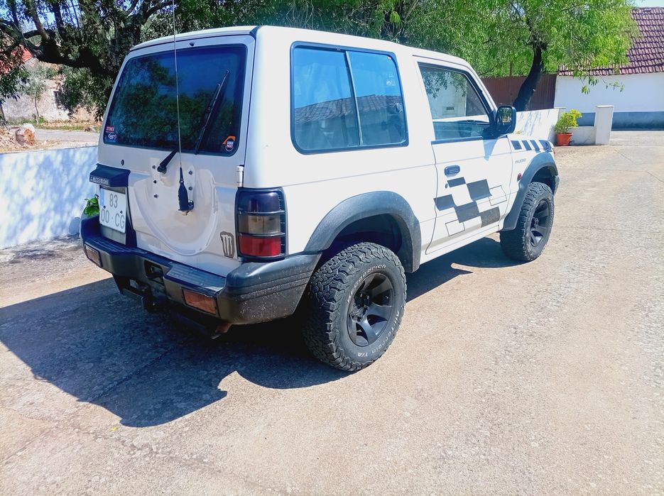 Vendo ou troco Pajero 2.5