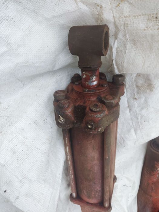 Циліндир робочий