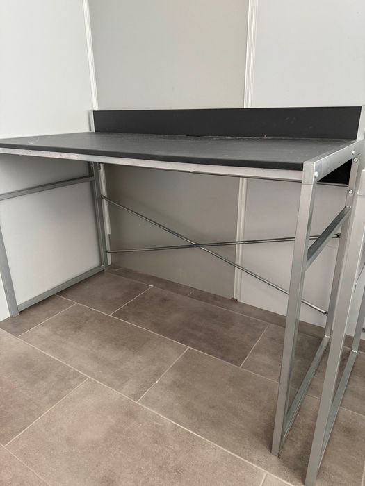 Biurko Jysk - czarne