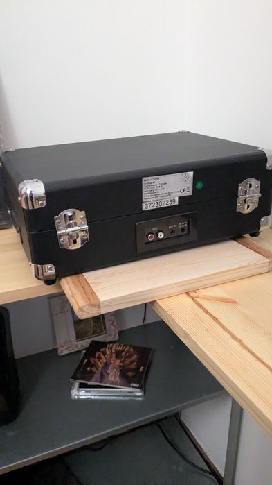 Gira discos portátil Swingson BT Black como novo