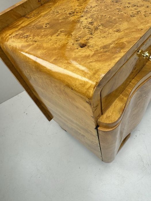 Stara toaletka Art Dèco z dużym okrągłym lustrem