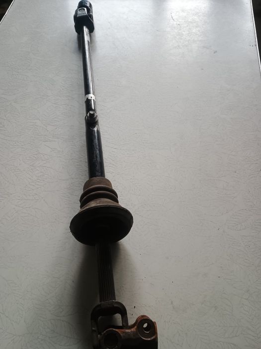 Рульовий шарнір кардан tesla s.