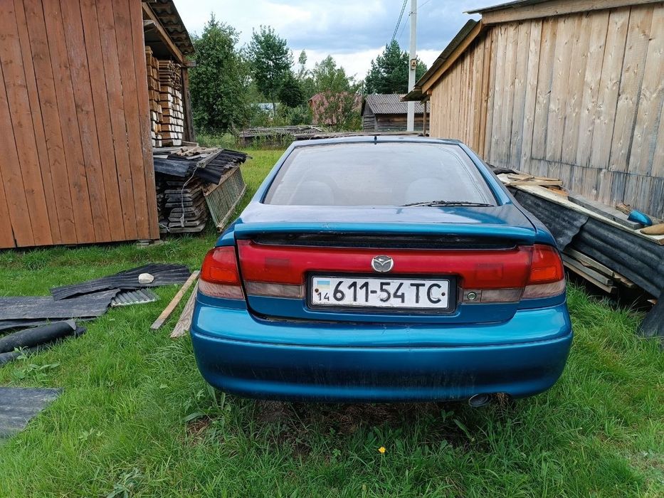 Мазда 626  бензин