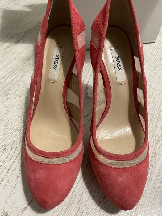 Szpilki buty guess 37