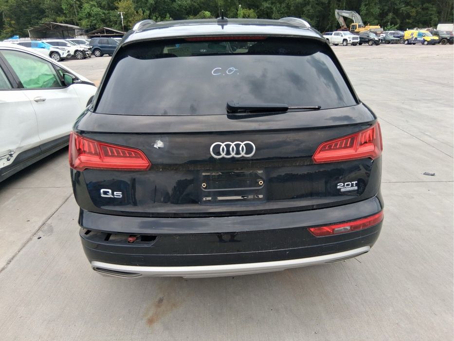 Робірка шрот Audi Q5 2018 2019 2020