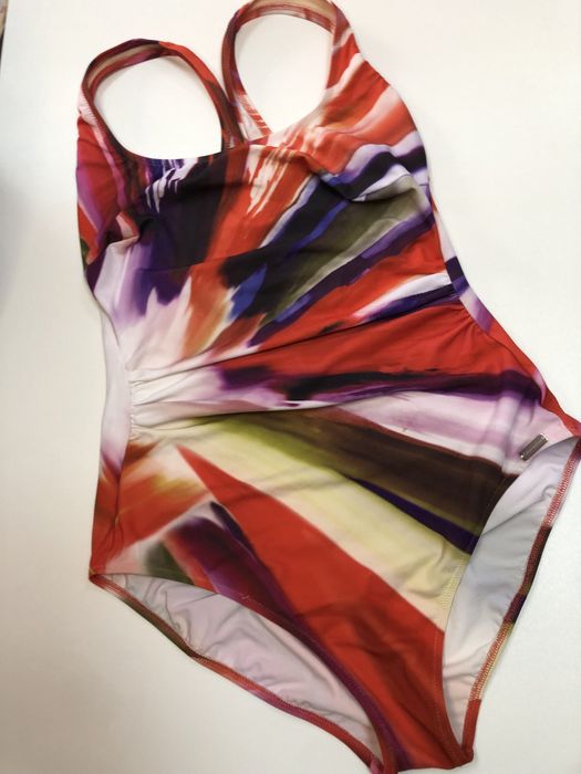 Купальник суцільний л/хл