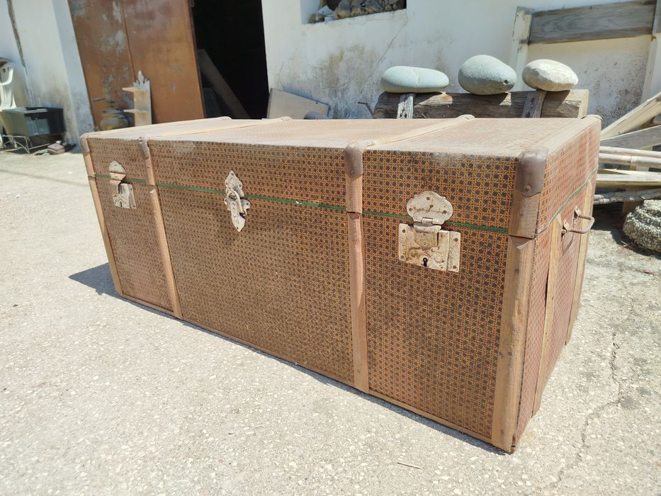 Baús antigos vintage