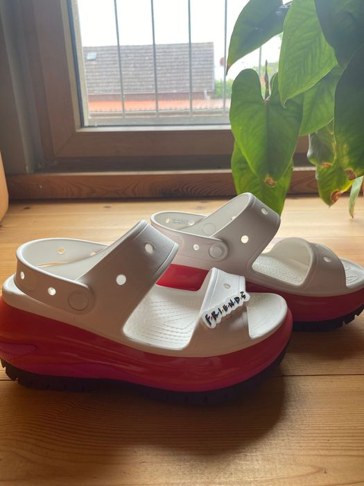 Стильные Сrocs p.37-38/7.Состояние отличное.