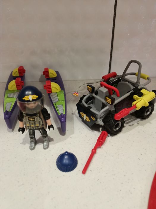 Playmobil 71147 Kład terenowy