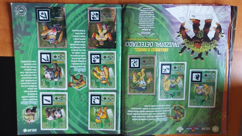 Invizimals Sticker Album