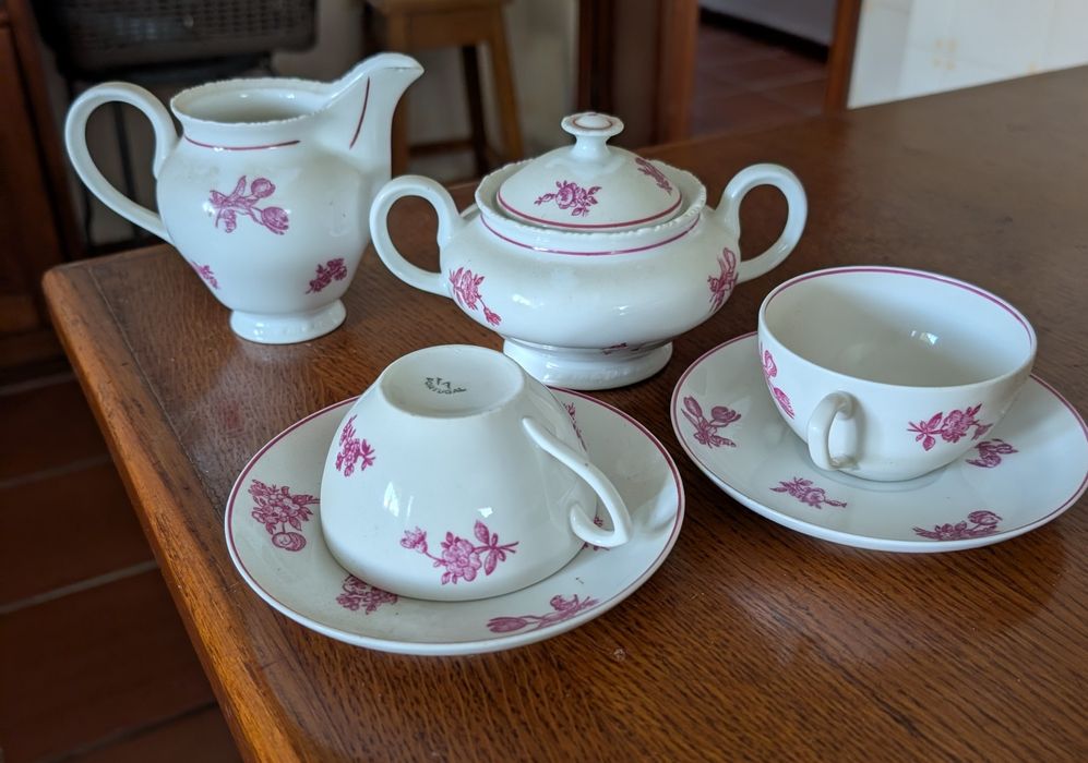 Peças da vista alegre anos 50!