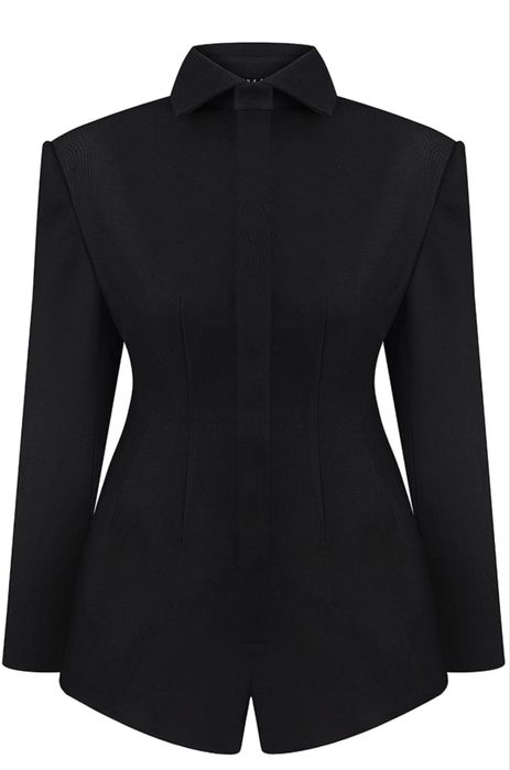 Жіночий приталений комбінезон