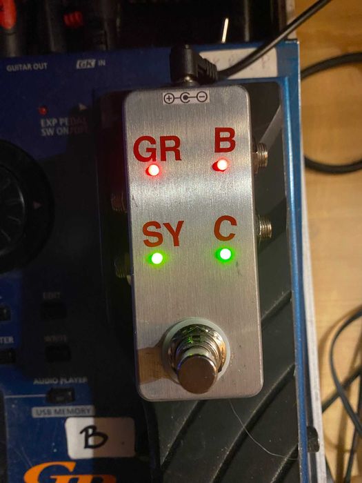 Podwójny Switch Double ABY buffer mixer splitter bufer preamp mix