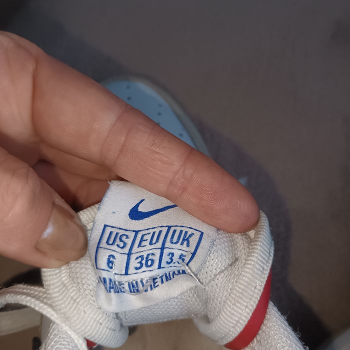 Dziewczęce buty Nike Air Force 1, r.36